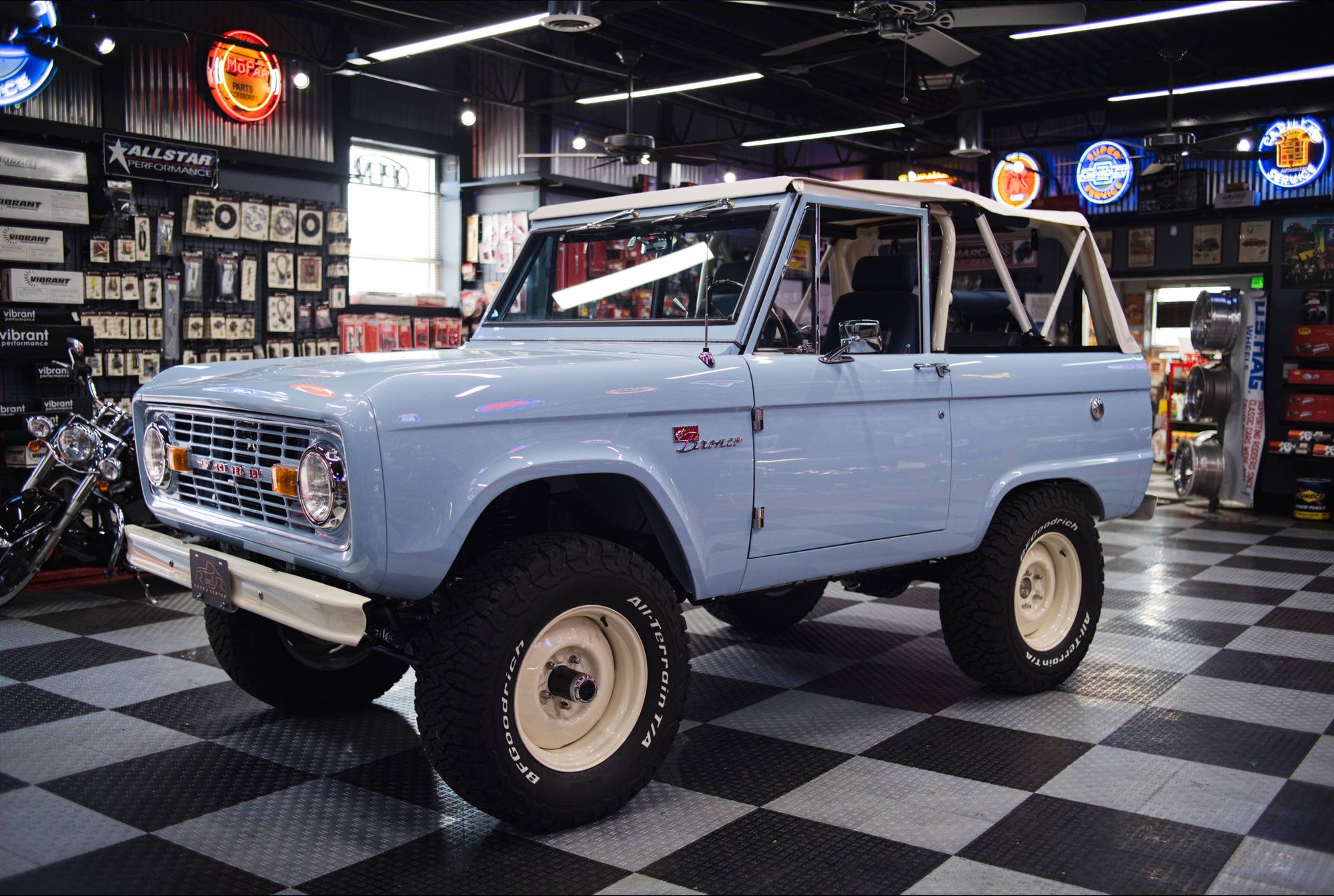 1971 Sky Blue Ford Bronco