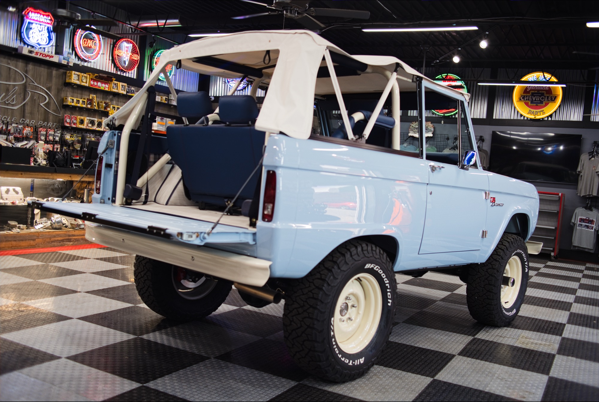 1971 Sky Blue Ford Bronco